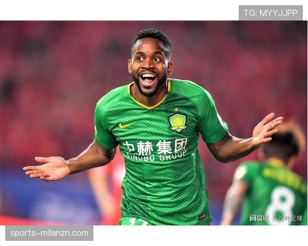 卡瓦哈尔与特伦特防线压缩差异及边路推进偏向